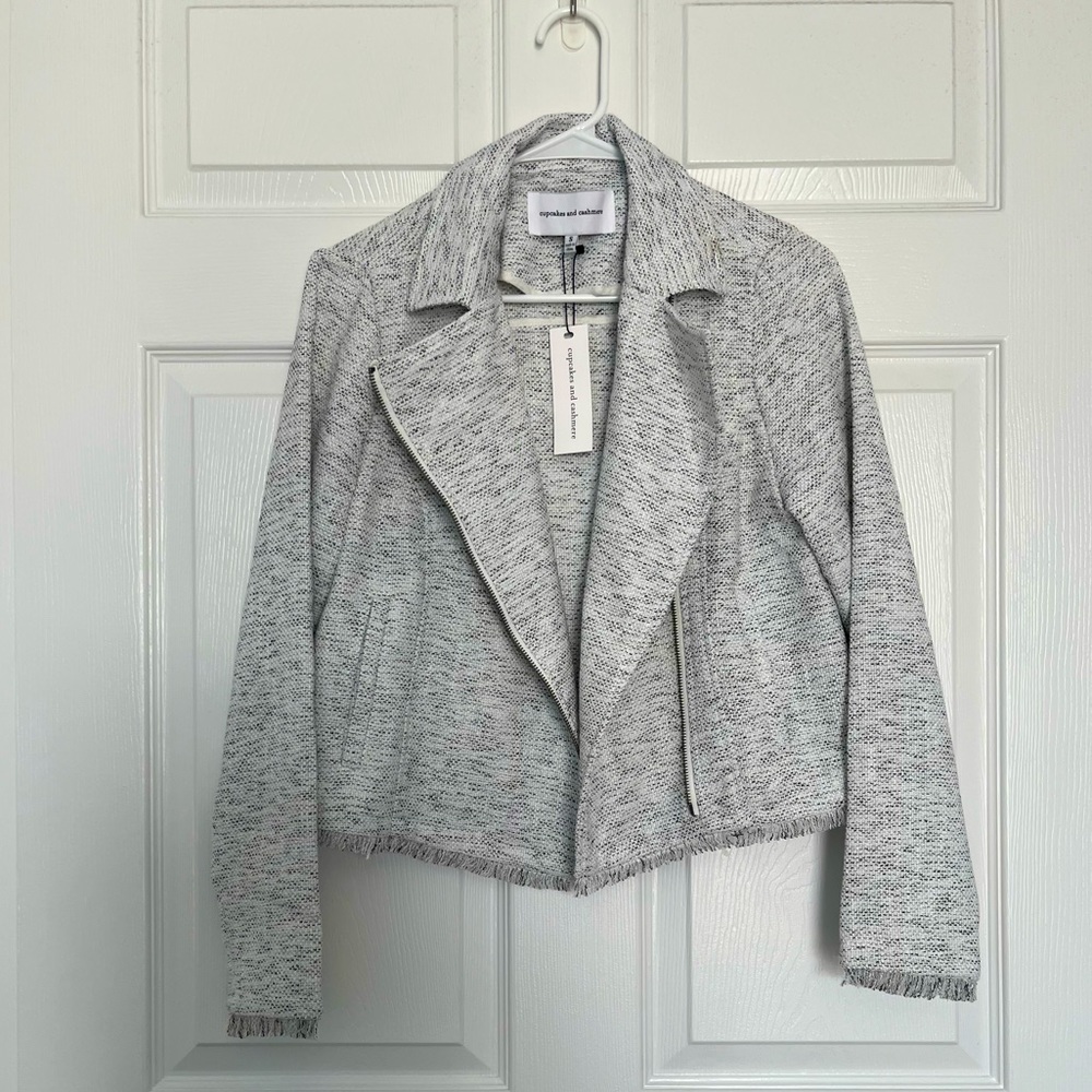 NWT Cupcakes and Cashmere asymmetrical tweed moto jacket